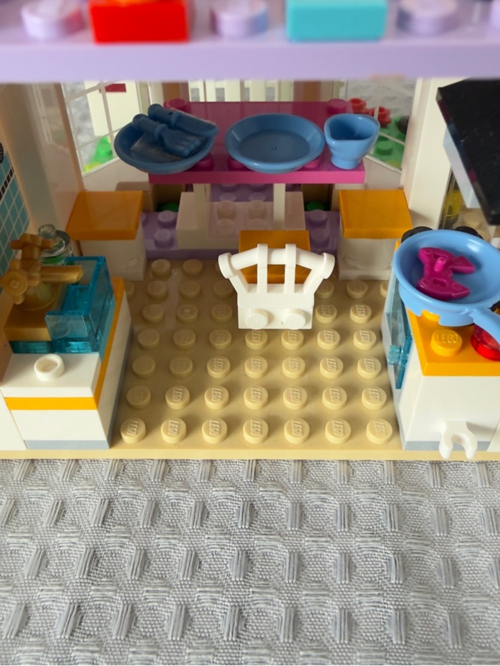 LEGO Friends: Stephanie's House (41314) W/ Manual ( Retired) INCOMPLETE AS-IS - Picture 12 of 16